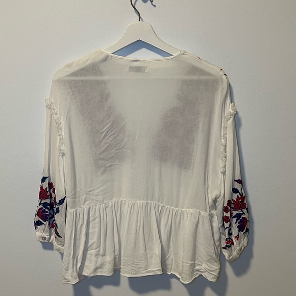 Zara Floral Embroidered Top - Picture 5 of 9
